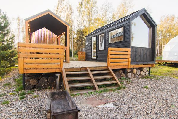 «Barn Small»